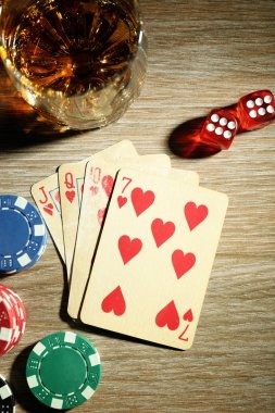 extra slot live dealer studio with professional dealers and HD video setup