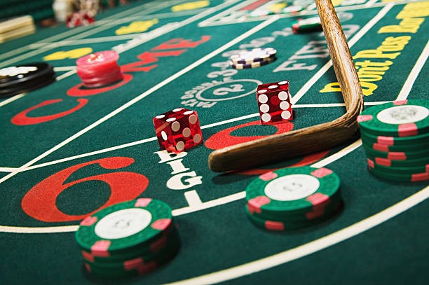 Live Three Card Poker table at extra slot studio